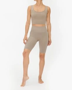 Pangaia Sports Tank Bra 2.0 11 Pangaia Sports Tank Bra 2.0 -EQUINOX Sales 004 10000192 TAUPE 001