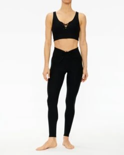 Year Of Ours Stretch Football Bra -EQUINOX Sales 005 TN2243 BK BLACK 001