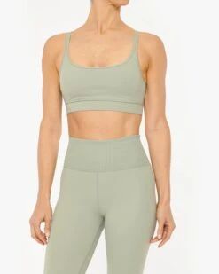Vuori Mindset Bra -EQUINOX Sales 014 VW186 EUCALYPTUS 008