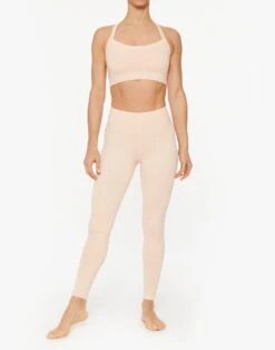 Avocado Tiann Legging -EQUINOX Sales 017 AST2134 PALEPEACH 001