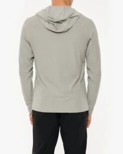 Rhone Reign Midweight Hoodie -EQUINOX Sales 022 101195 055 LIGHTGRAYHEATHER 004
