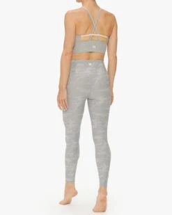 Vuori Clean Elevation Legging -EQUINOX Sales 036 VW1008 LIGHT HEATHER GREY 004 f2bc1e53 ca07 45fc b7c7 0dc344b02534