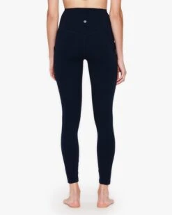 Front Page -EQUINOX Sales 069 LW5DCES 031382 TRUE NAVY 003