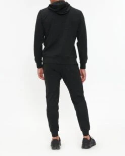 Faherty Legend Sweater Hoodie 7 Faherty Legend Sweater Hoodie -EQUINOX Sales 069 MKC0101 heatheredblacktwill 009 89fcd377 cf6d 4246 91db 8814c790ed65