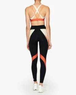 Pe Nation Oakmont Sports Bra -EQUINOX Sales 077 23PE2C016 BLACK 003