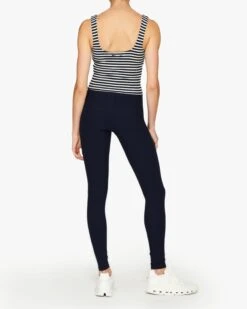 The Upside Indira Isabel Tank -EQUINOX Sales 094 USW323025 NAVY WHITE 012