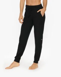 Alo Yoga Soho Sweatpant