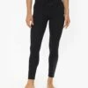 Vuori Daily Legging 8 Vuori Daily Legging -EQUINOX Sales 107 VW323 BLACK 001 34d63a25 ab75 49a5 8e69 b6830a858c1e