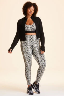 Rise Zip Up -EQUINOX Sales 2 H18 TO80 PLUS 0006