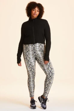 Rise Zip Up -EQUINOX Sales 2 H18 TO80 PLUS 0052