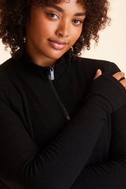 Rise Zip Up -EQUINOX Sales 2 H18 TO80 PLUS 0224