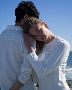 Women's Long Sleeve Sun Tee 6 Women's Long Sleeve Sun Tee -EQUINOX Sales B0003533