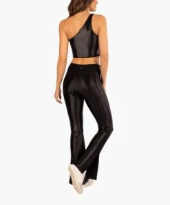 Koral Illuminate High Rise Infinity Flare Legging -EQUINOX Sales Flare infinity pants black back a2cdc3a2 e1d5 4422 83bf 6043264fe221