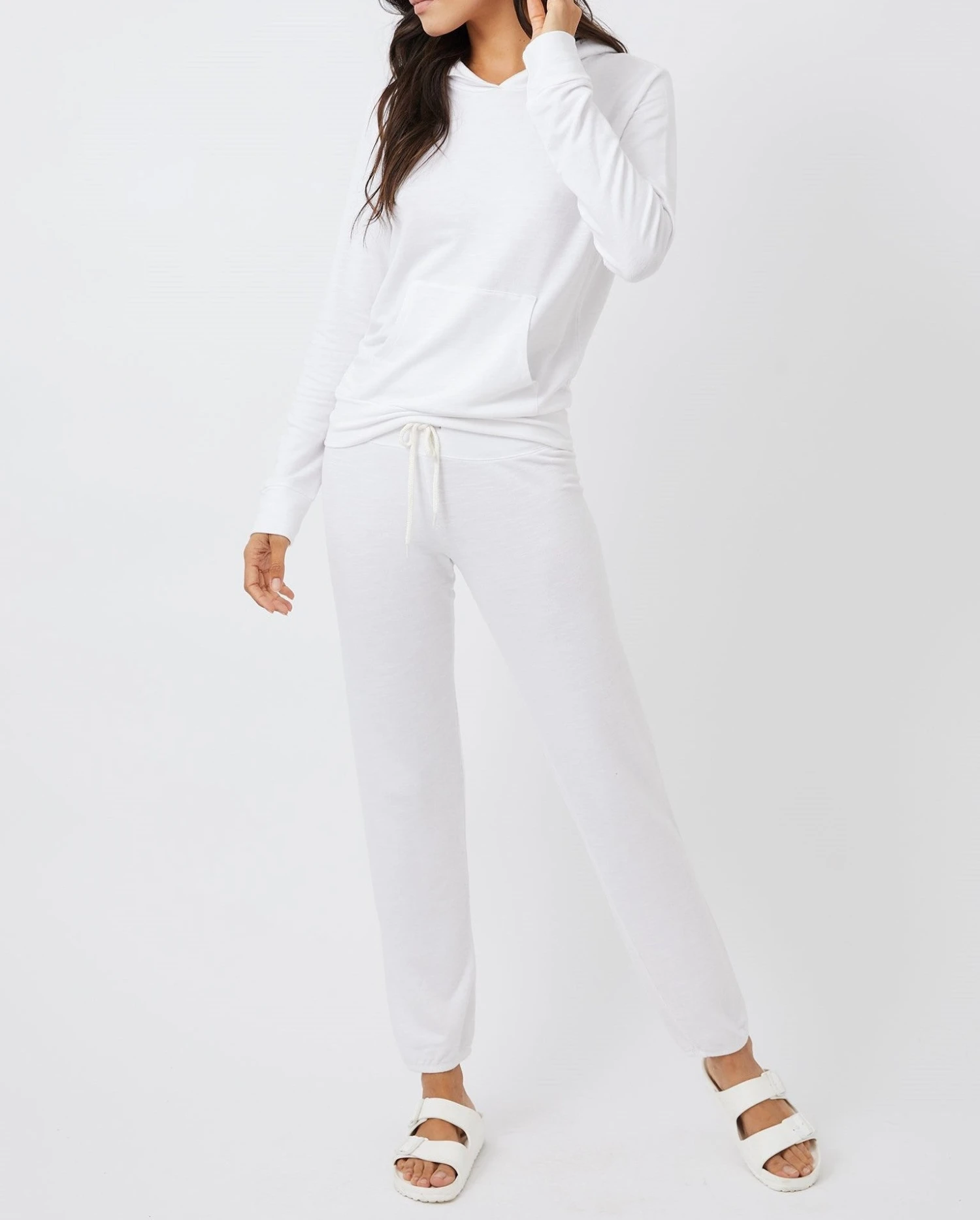 Monrow Supersoft Pullover Hoody 1 Monrow Supersoft Pullover Hoody