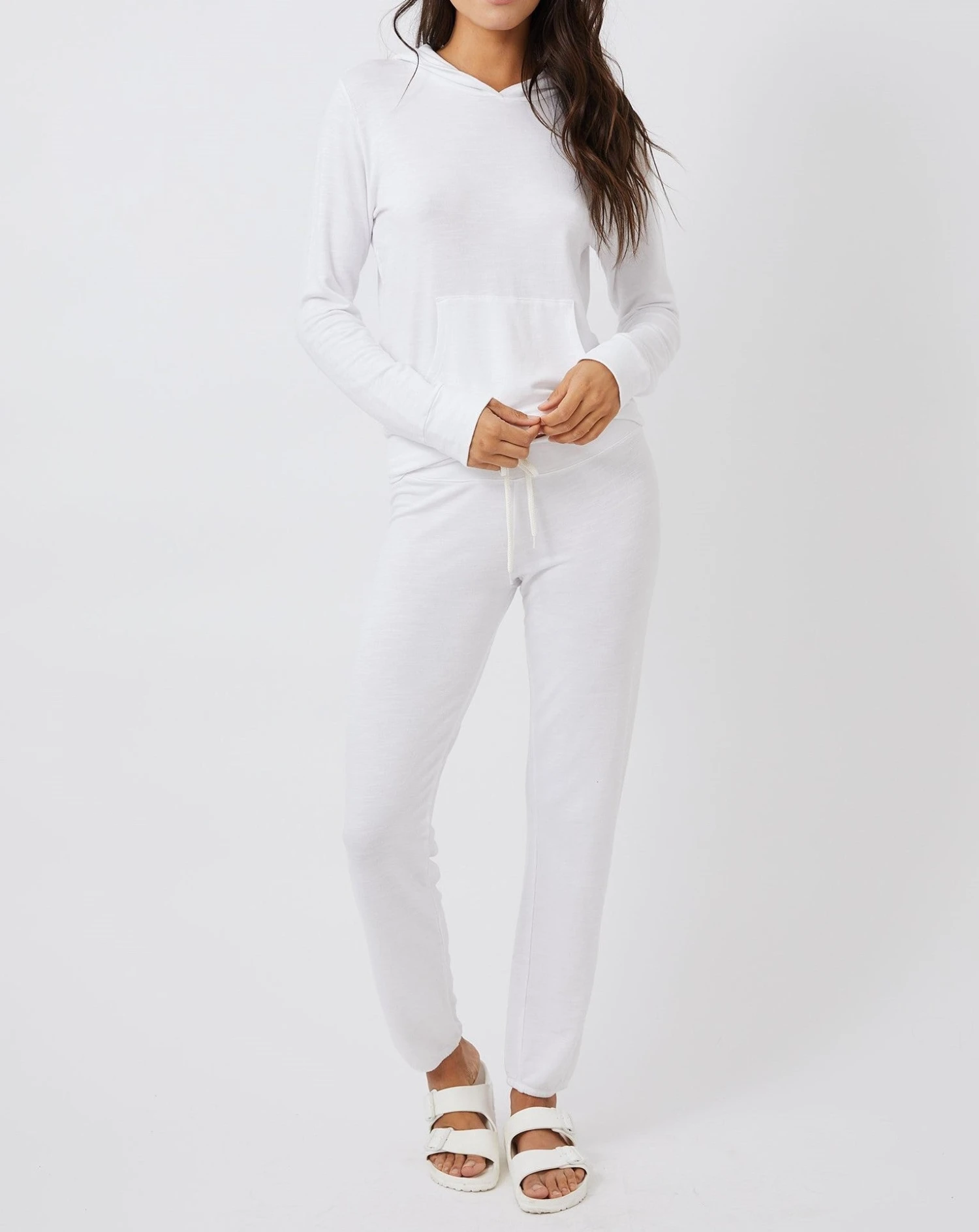 Monrow Supersoft Pullover Hoody 3 Monrow Supersoft Pullover Hoody - Image 3