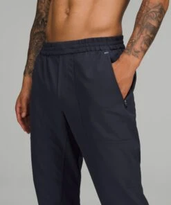 Lululemon License To Train Pant -EQUINOX Sales LM5ACVS 020111 5