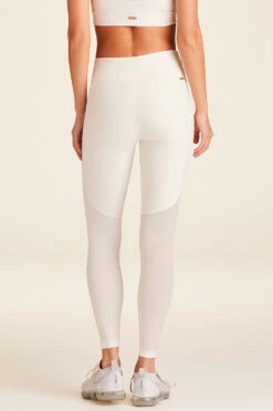 Alala Tied Bow Tight -EQUINOX Sales LOOK 11 SU21 BR72 SU21 PA134 0060 dc7ca3c0 d8cc 4c32 9d6e b7e6eb4492f9