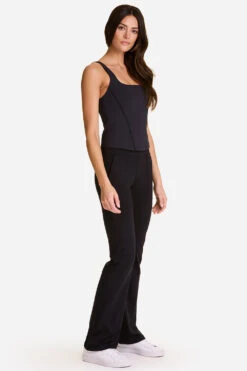 Muse Shelf Tank -EQUINOX Sales LOOK 12 FB TA73 FB PA141 020