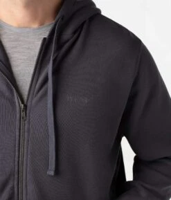 Olivers Classic Zip Hoodie -EQUINOX Sales OLIVERS 21JUL29 MODEL 961 Web