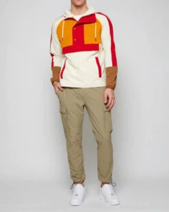 Fourlaps Packable Anorak -EQUINOX Sales Packable Anorak Buttercream Gold Crimson Russet 007 900x 5c16817b f0ac 4a8b b9bd 8c2d2aedada7