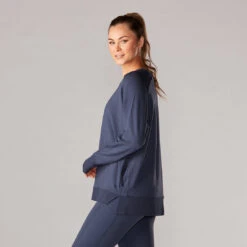 Cozy Sweatshirt -EQUINOX Sales S22Apparel CozySweatshirt Navy Side
