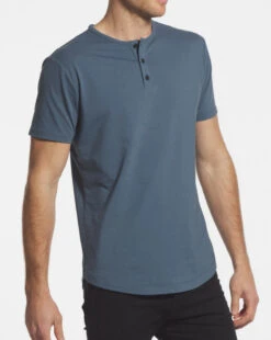 Cuts Henley Curve-Hem