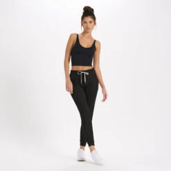 Vuori Performance Jogger Long -EQUINOX Sales VW303 LHBK 4 1200x crop center 4e7b5904 c1f1 4c07 b660 db3f57f7e586